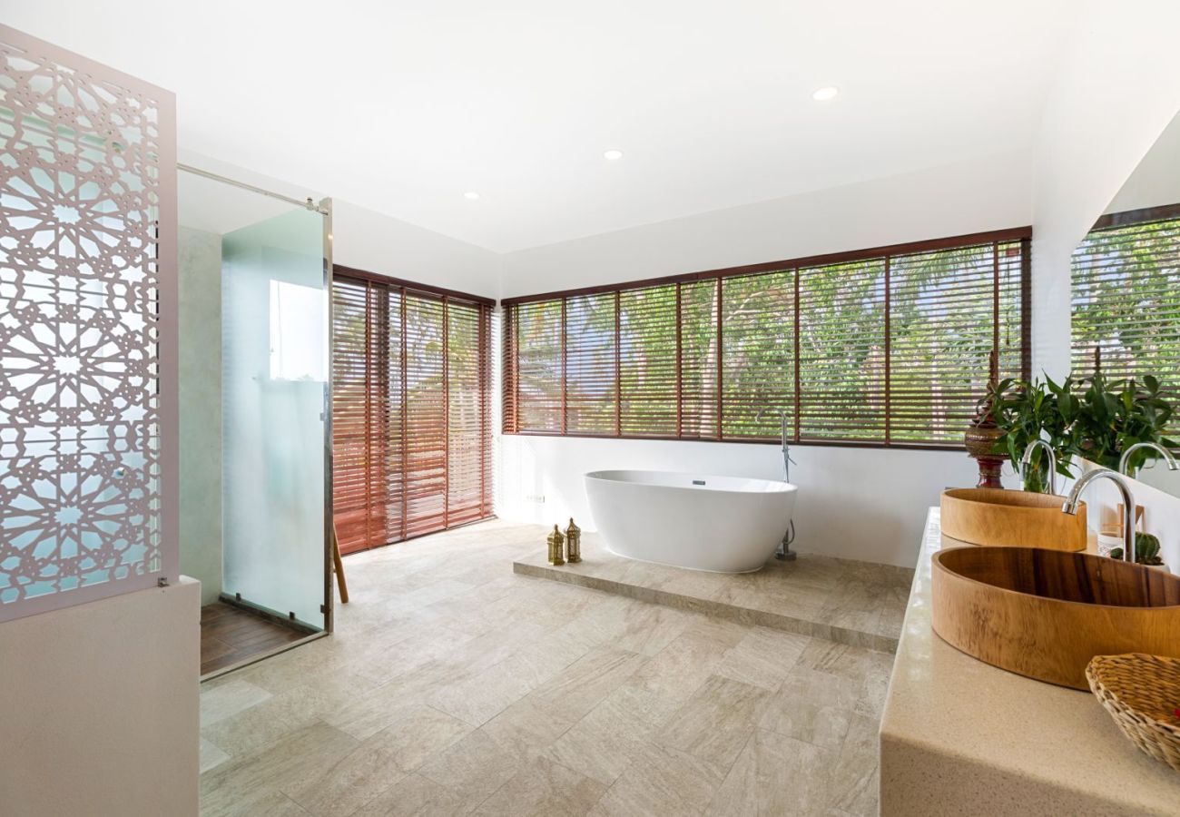 Villa in Ko Samui - RAMDAS - 3 BDR - MAENAM