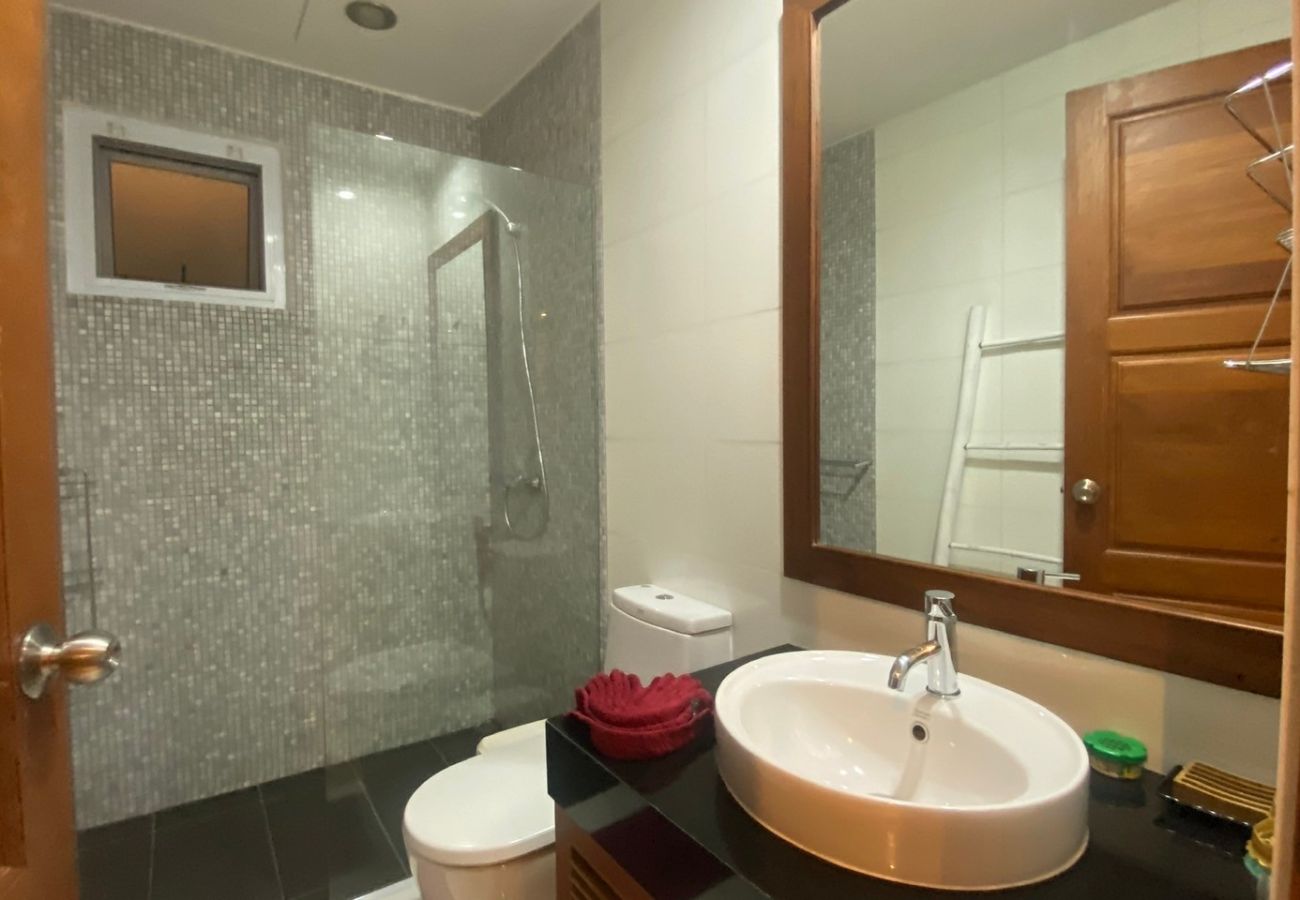 Villa in Ko Samui - TREE - 4 BDR - MAENAM