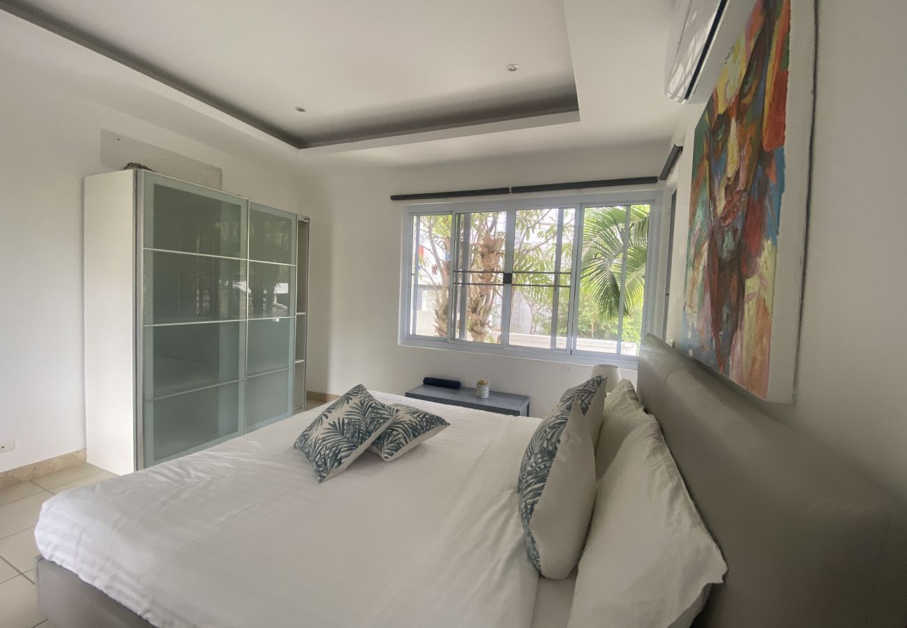 Villa in Ko Samui - TREE - 4 BDR - MAENAM