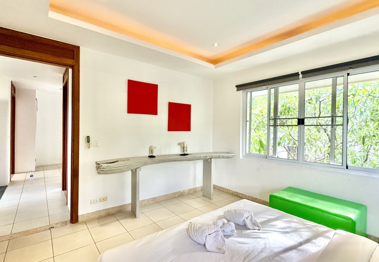 Villa in Ko Samui - TREE - 4 BDR - MAENAM