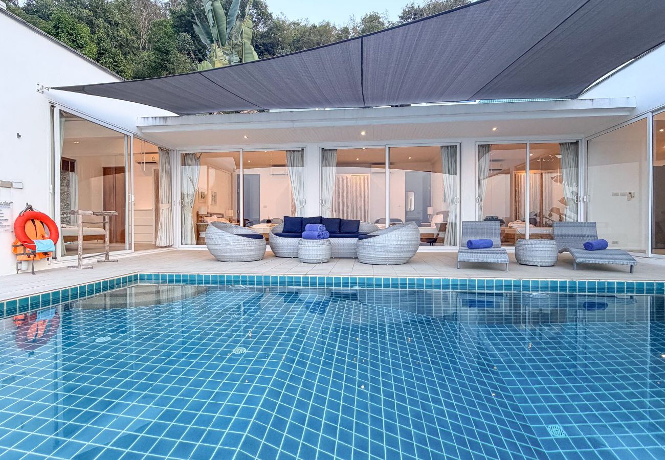 Villa in Ko Samui - Villa Azula Designer Hillside Villa with Sunset Sea Views & Bali-Inspired Living