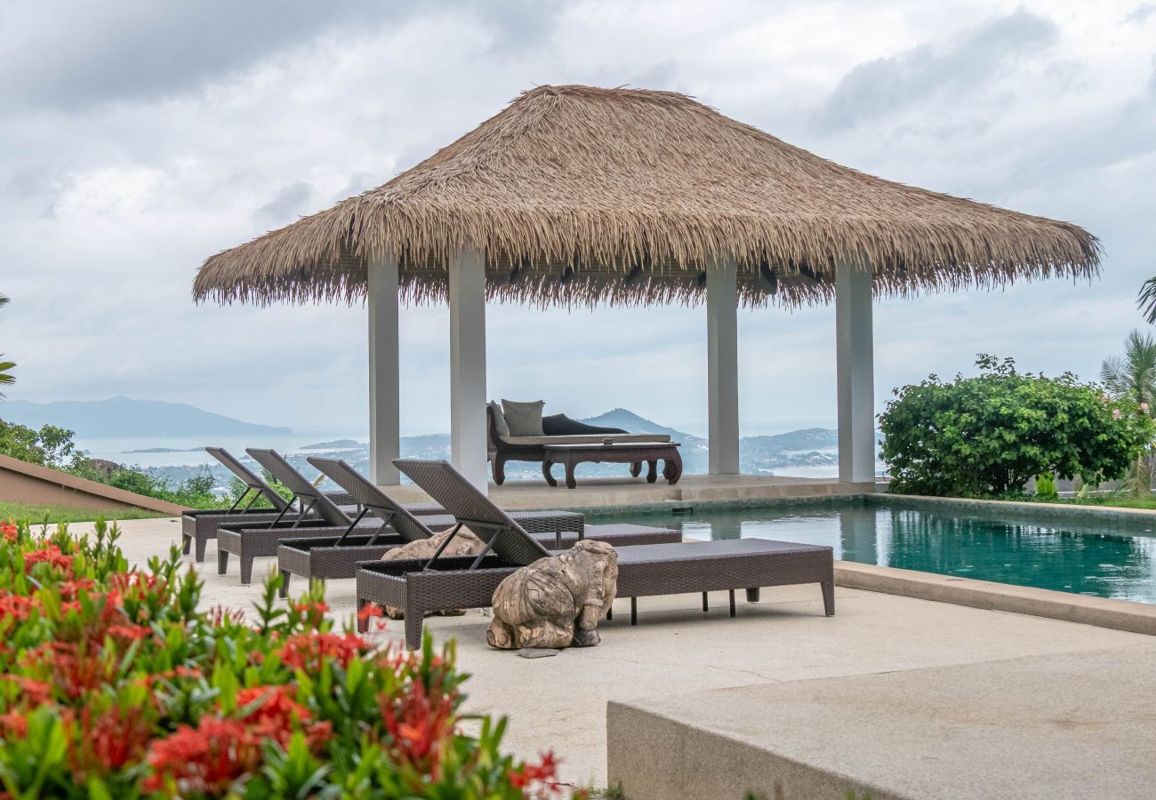 Villa in Ko Samui - Villa Formosa Tropical Bali-Style Hillside Retreat with Panoramic Sea Views