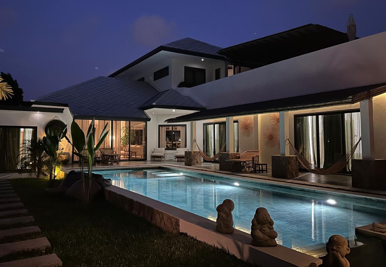 别墅 在 Ko Samui - BAAN BITI - 4 BDR - BANGRAK